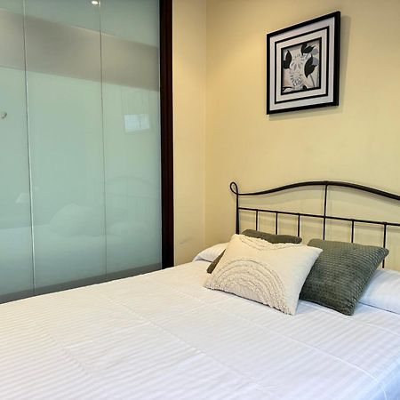 Agi Peater Center Apartment Росес Екстериор снимка