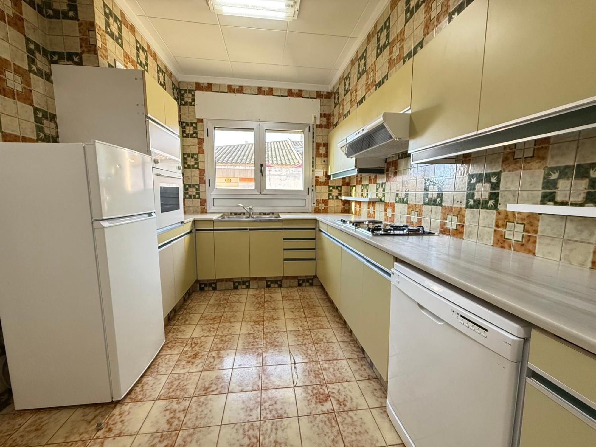 Agi Peater Center Apartment Росес Екстериор снимка