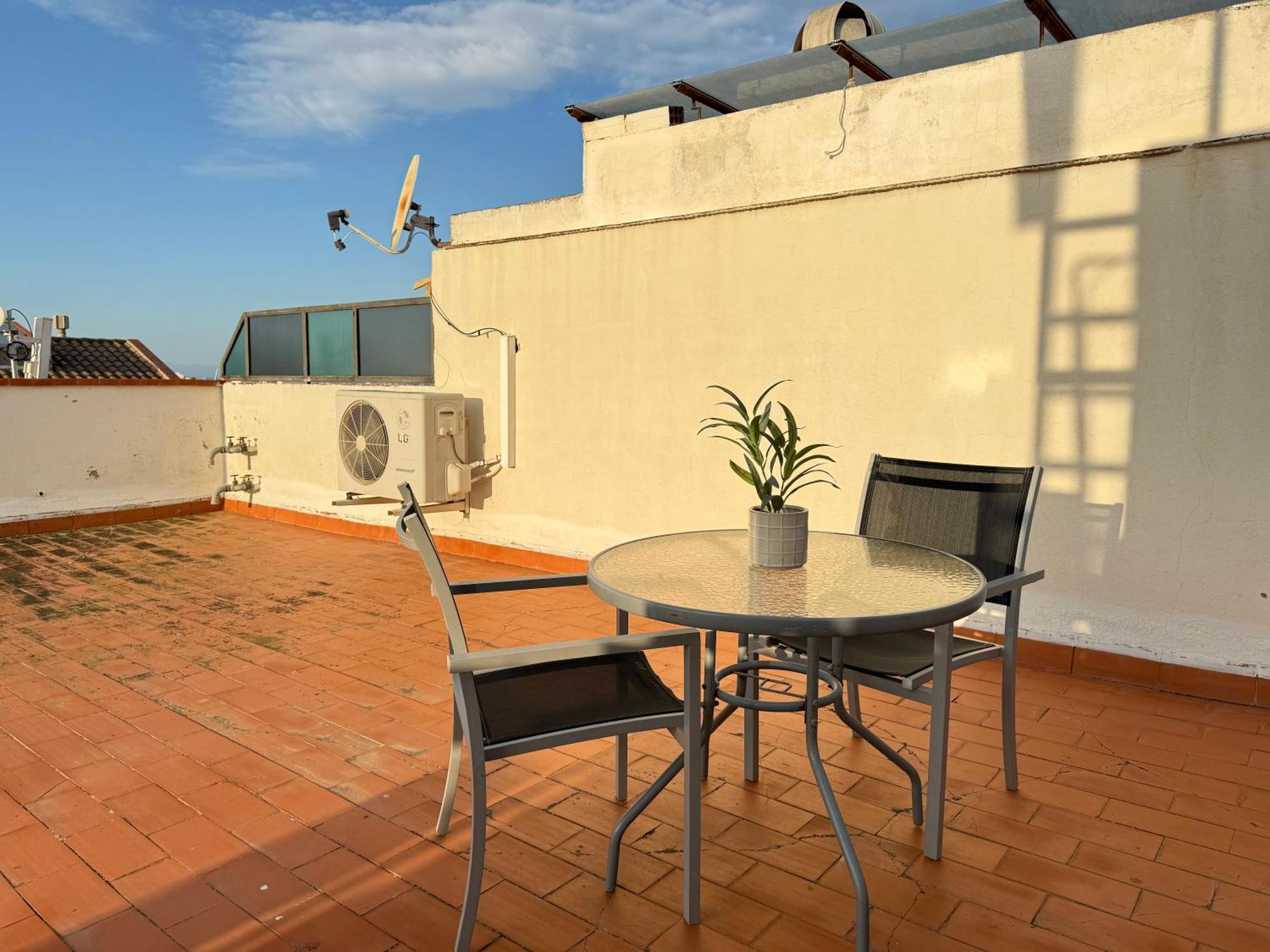 Agi Peater Center Apartment Росес Екстериор снимка
