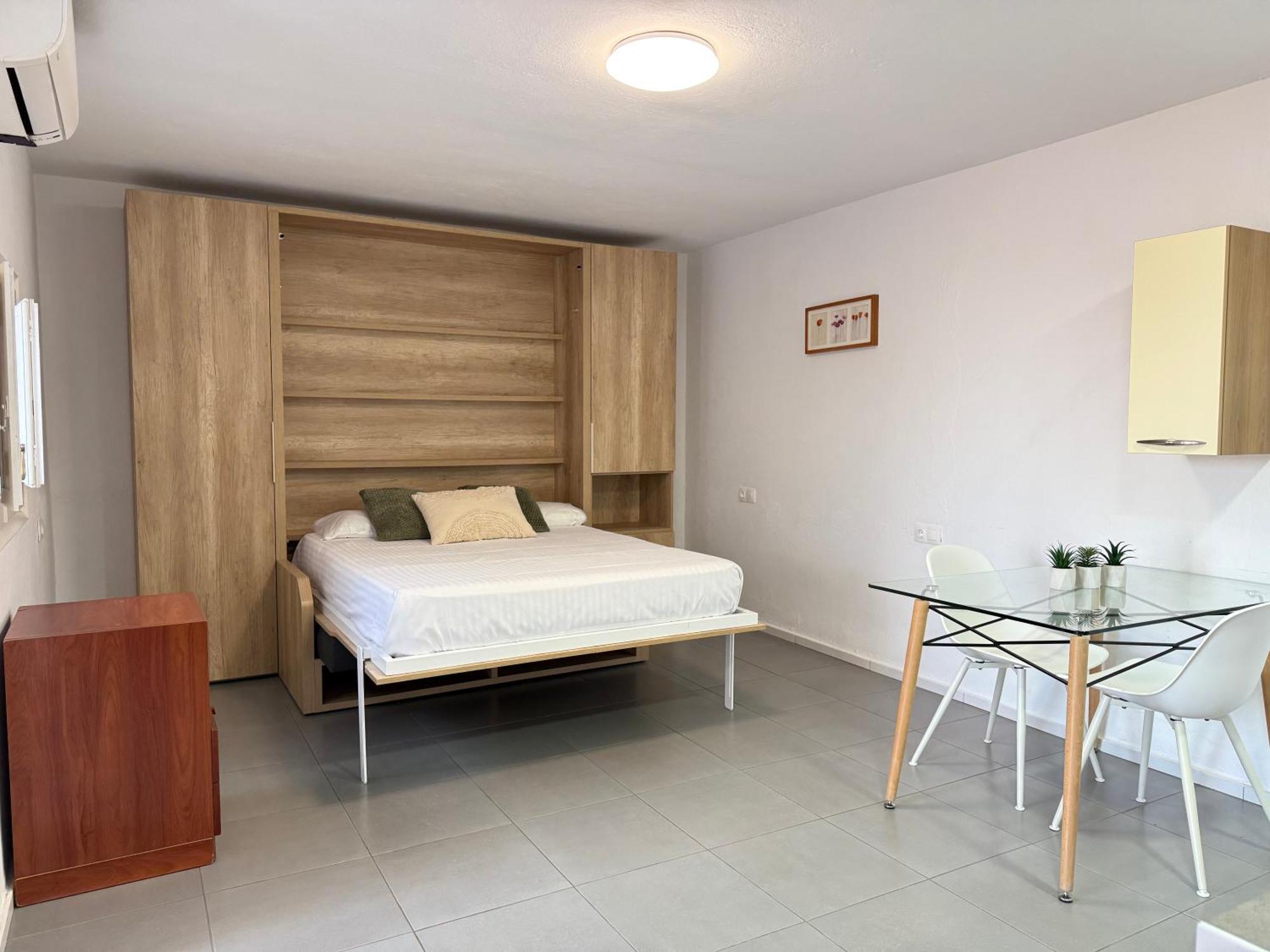 Agi Peater Center Apartment Росес Екстериор снимка