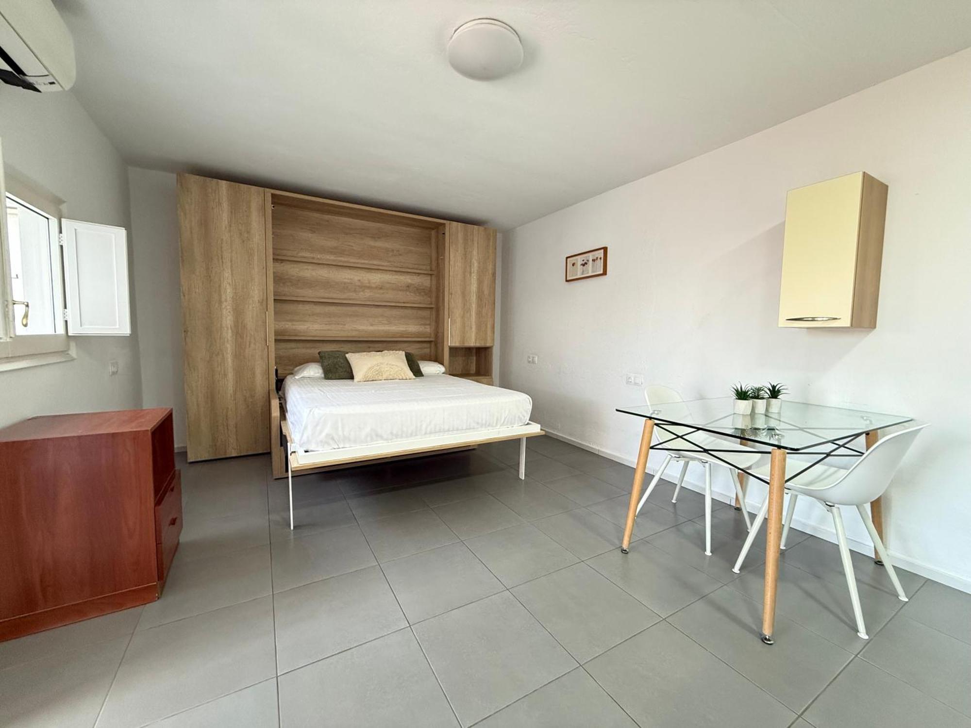 Agi Peater Center Apartment Росес Екстериор снимка