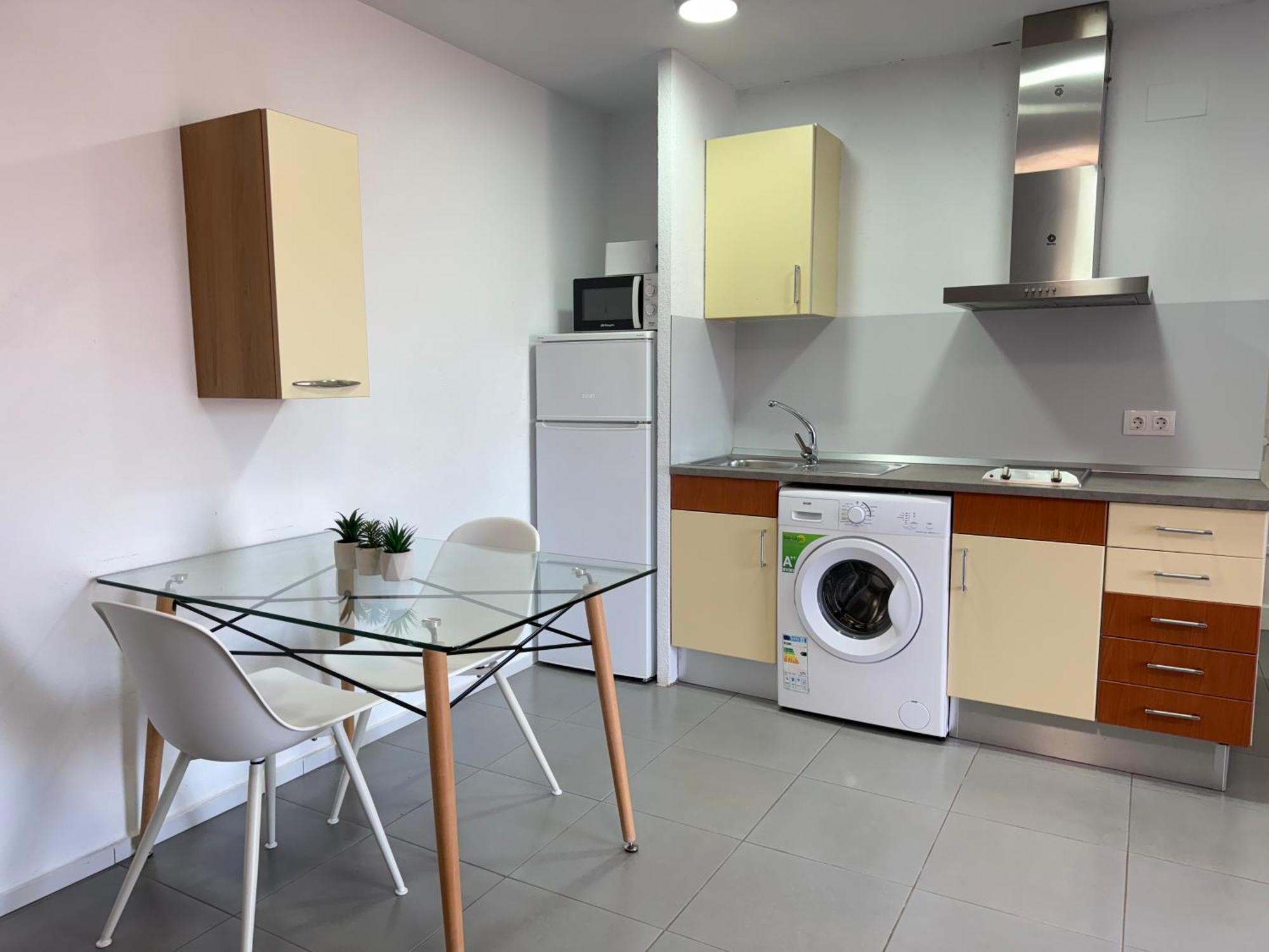 Agi Peater Center Apartment Росес Екстериор снимка